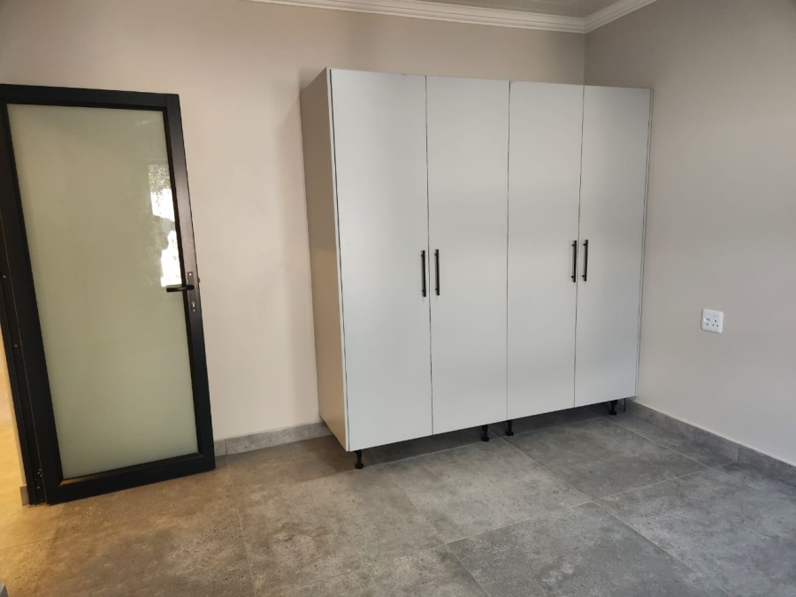 4 Bedroom Property for Sale in Stilbaai Wes Western Cape